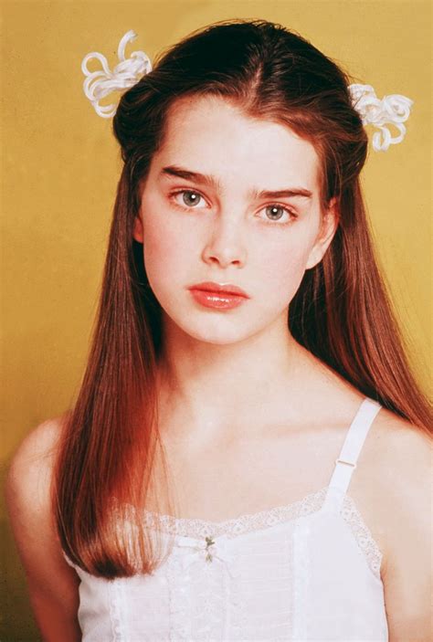 young brooke shields|Brooke Shields: 25 Photos Show Her Life From Child。